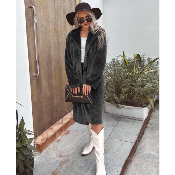 SHEIN Jackets & Blazers - Label Neck Button Up Teddy Coat NWOT